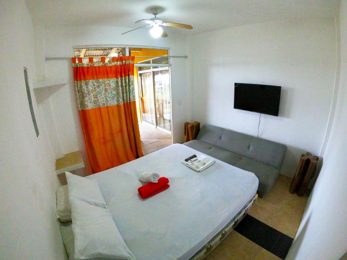 Kiwi Suites Hostel Montañita Εξωτερικό φωτογραφία