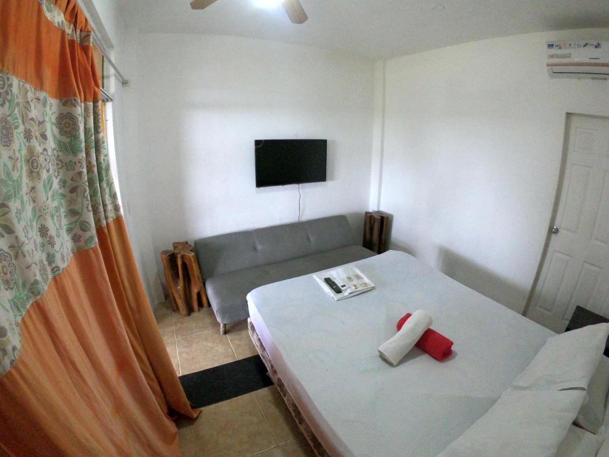 Kiwi Suites Hostel Montañita Εξωτερικό φωτογραφία