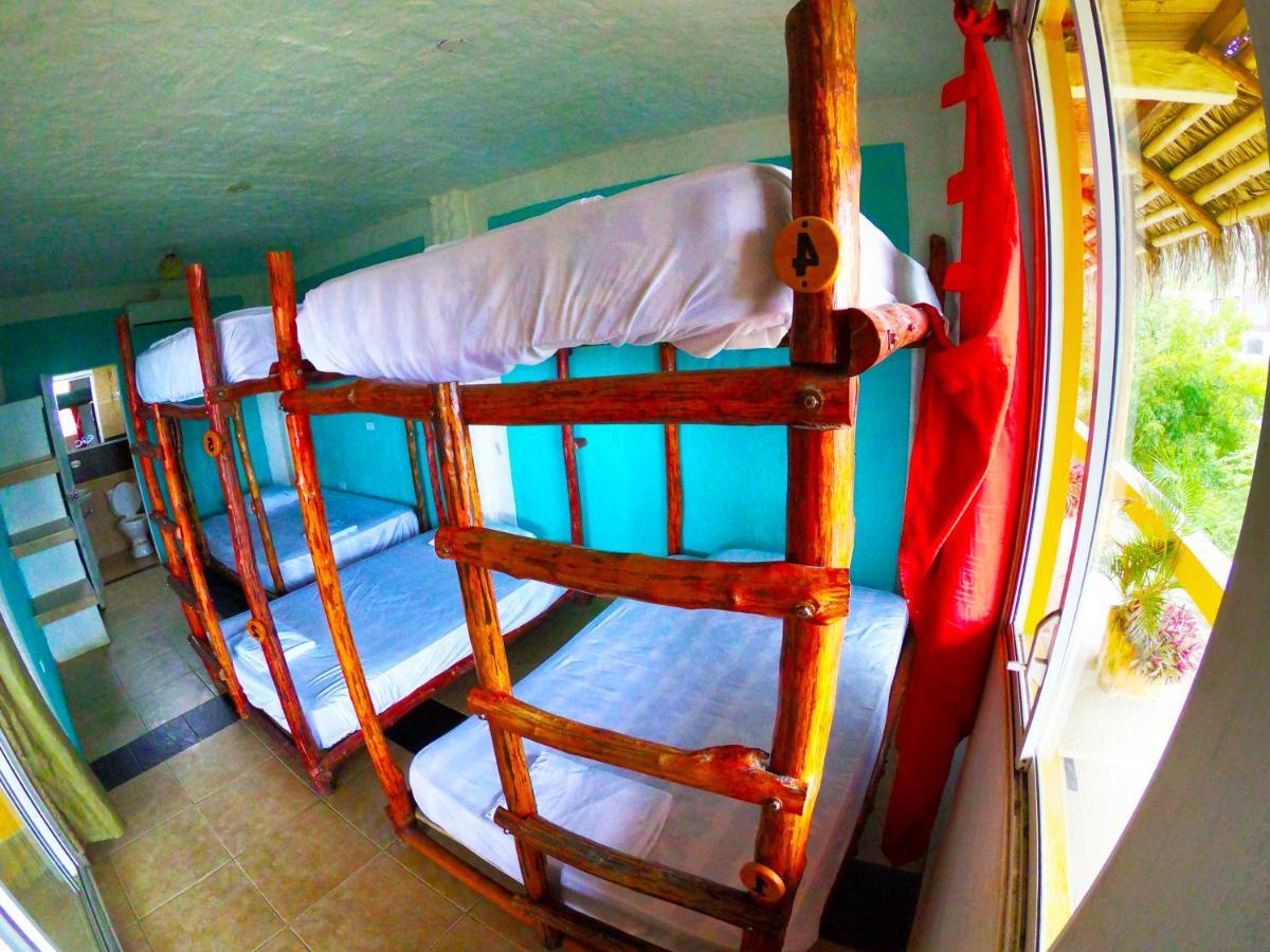 Kiwi Suites Hostel Montañita Εξωτερικό φωτογραφία