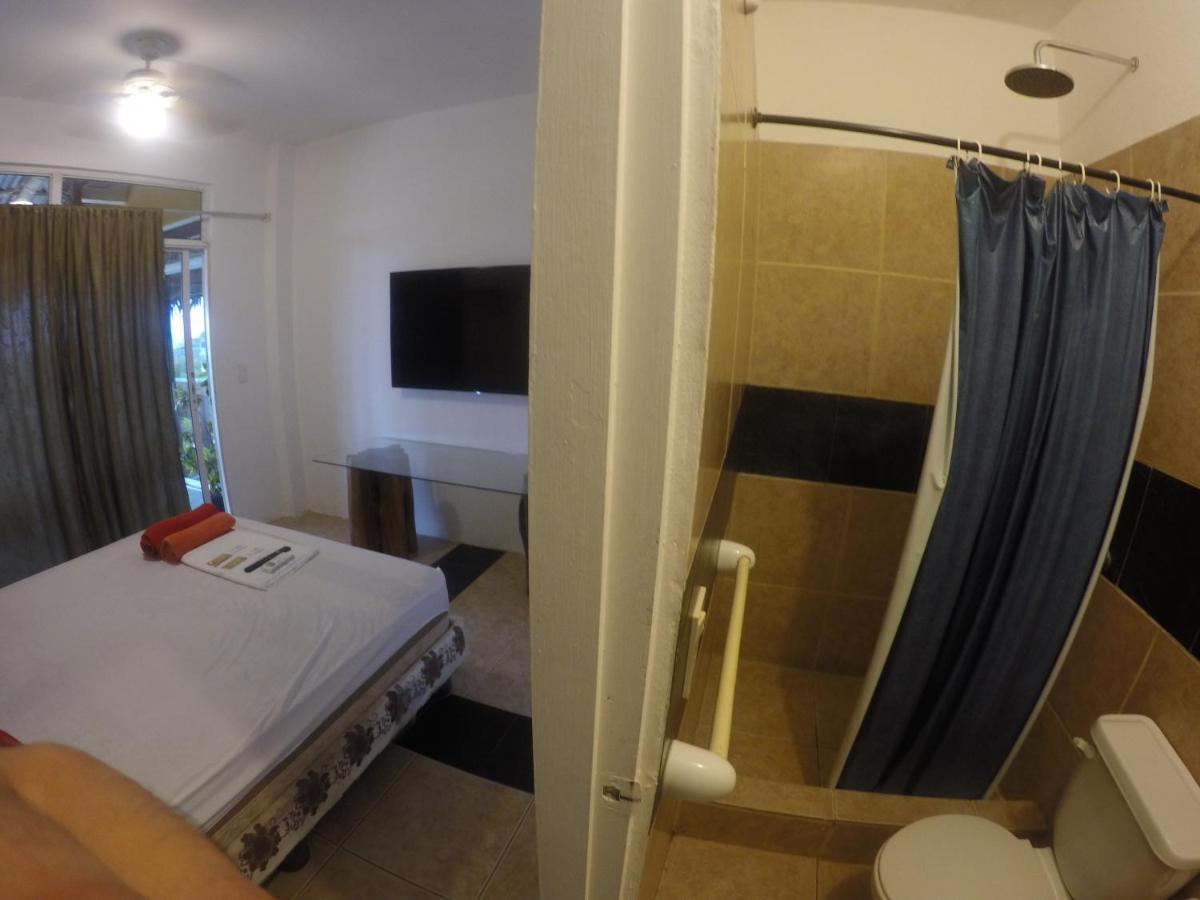 Kiwi Suites Hostel Montañita Εξωτερικό φωτογραφία