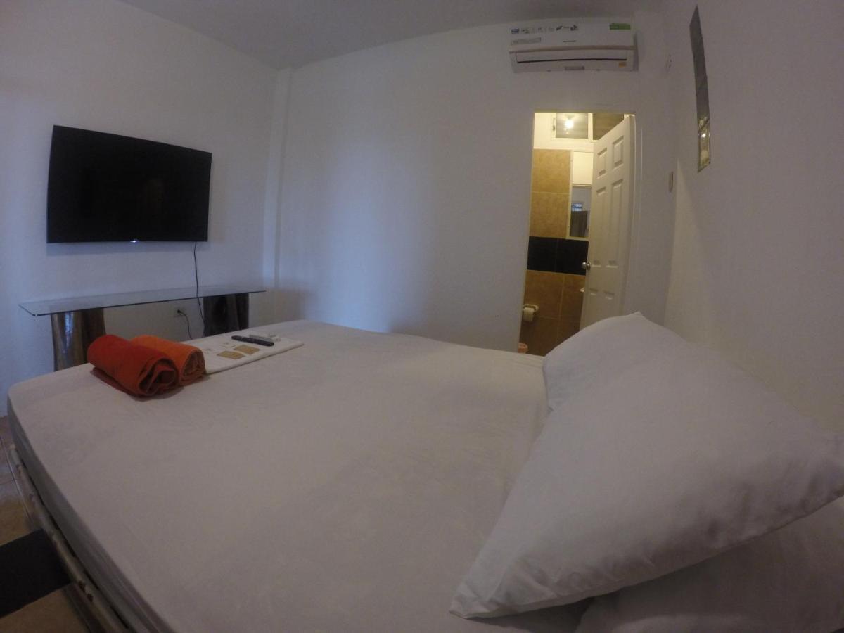 Kiwi Suites Hostel Montañita Εξωτερικό φωτογραφία
