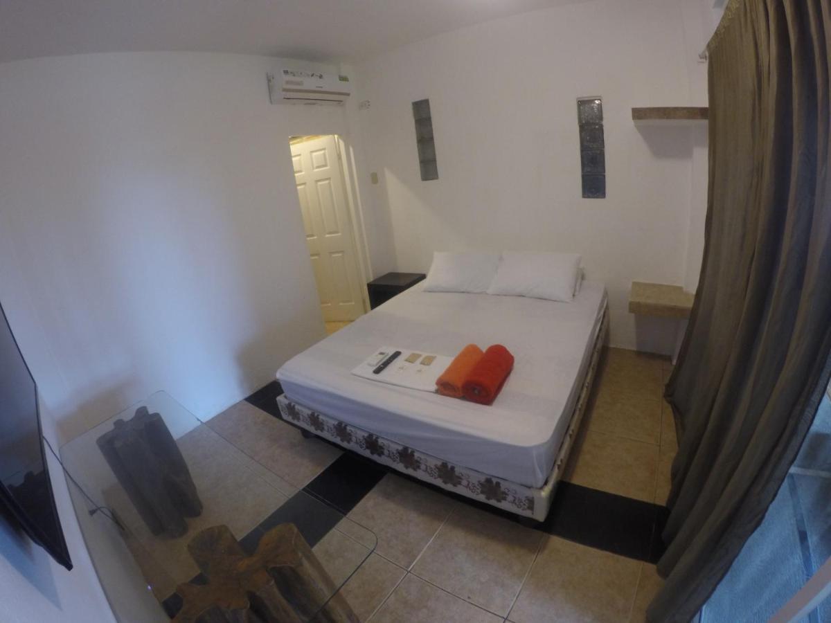 Kiwi Suites Hostel Montañita Εξωτερικό φωτογραφία