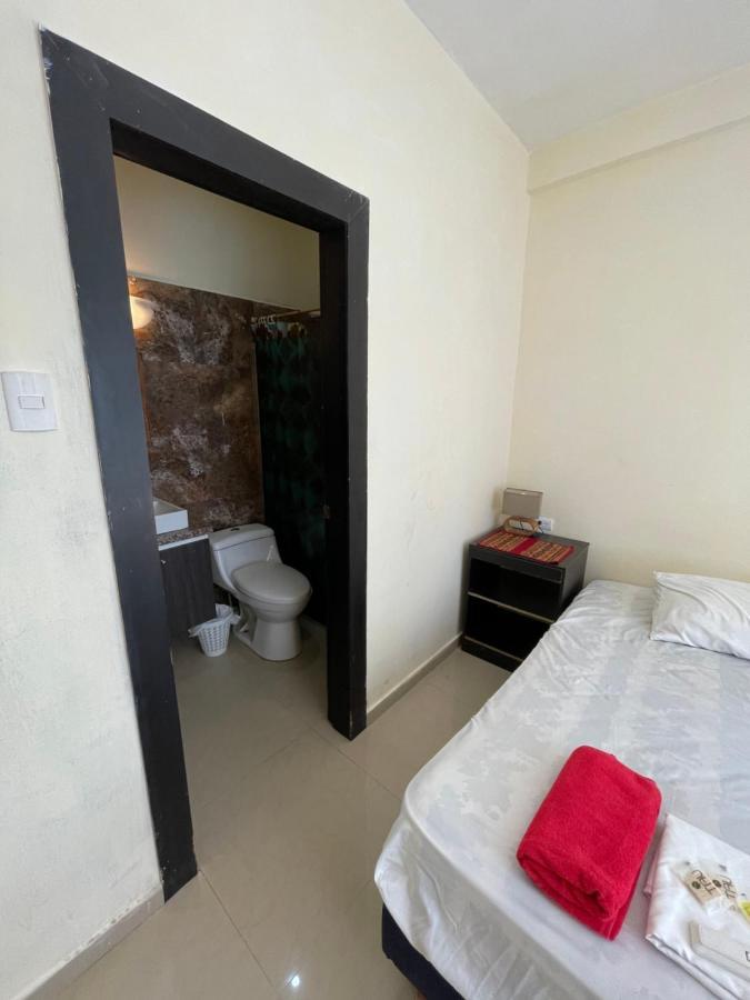 Kiwi Suites Hostel Montañita Εξωτερικό φωτογραφία