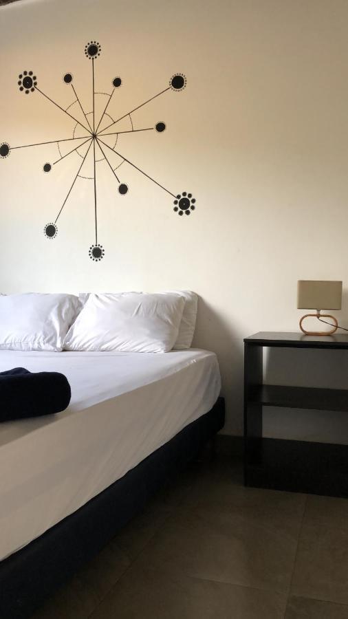 Kiwi Suites Hostel Montañita Εξωτερικό φωτογραφία