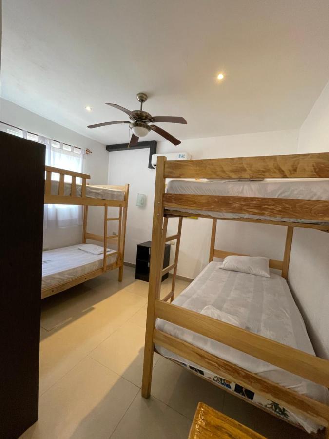 Kiwi Suites Hostel Montañita Εξωτερικό φωτογραφία